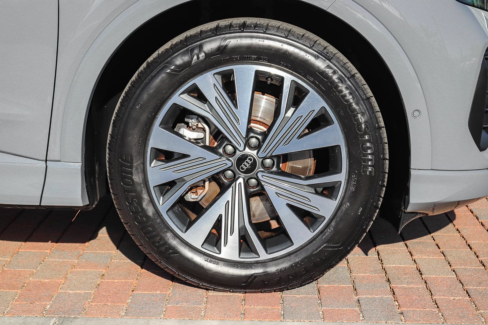 Used 2023 Audi Q4 e-tron Premium Plus w/ Premium Plus RWD image 6