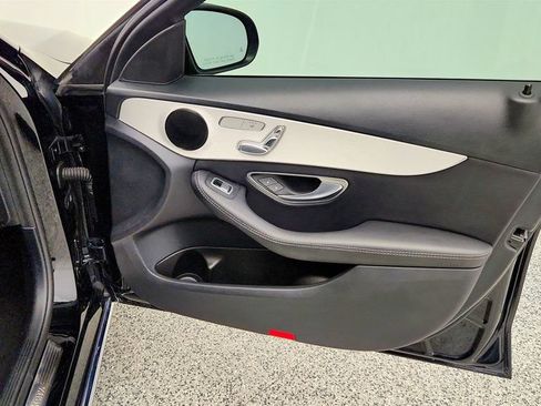 Used 2019 Mercedes-Benz C 300 Sedan w/ Premium Package image 23