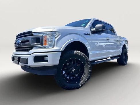 Used 2018 Ford F150 XLT w/ Equipment Group 302A Luxury RWD image 1