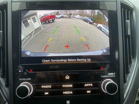 Used 2021 Subaru Crosstrek 2.5i Sport w/ Moonroof Package image 21