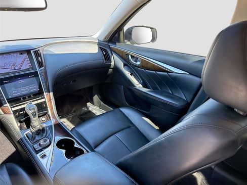 Used 2019 INFINITI Q50 Luxe w/ Essential Package (3.0T Luxe) image 25