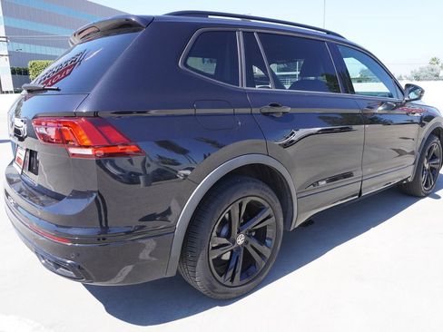 Used 2023 Volkswagen Tiguan SE R-Line image 7