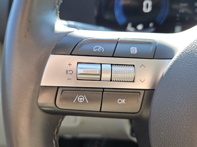 Used 2024 Hyundai Kona SEL AWD/4WD image 21