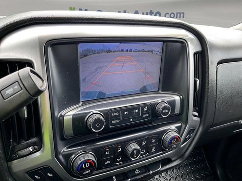Used 2015 Chevrolet Silverado 1500 LT w/ LT Convenience Package AWD/4WD image 16