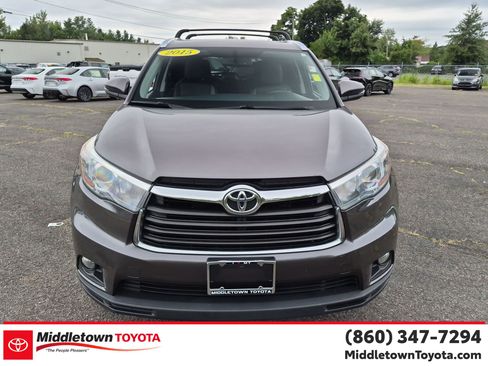 Used 2015 Toyota Highlander XLE AWD/4WD image 8