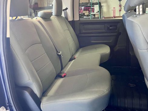 Used 2016 RAM 1500 Express image 20
