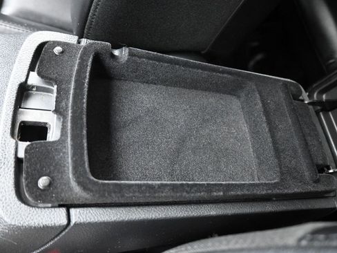 Used 2019 Jeep Grand Cherokee Limited image 24