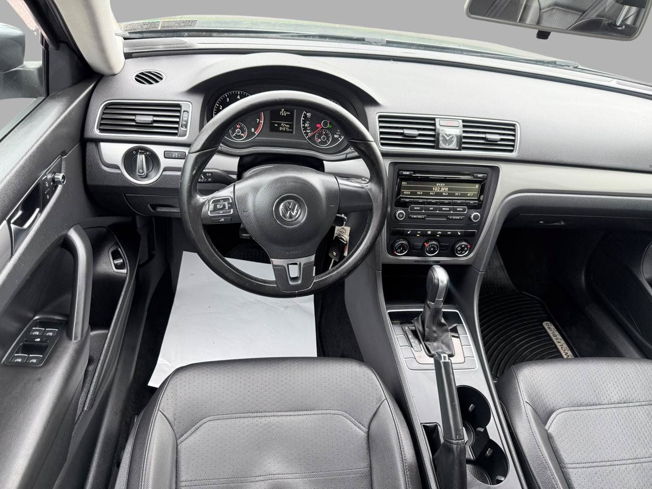 Used 2015 Volkswagen Passat 1.8T Wolfsburg Edition FWD image 28