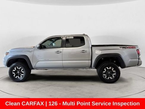 Used 2020 Toyota Tacoma TRD Off-Road w/ Technology Package AWD/4WD image 2