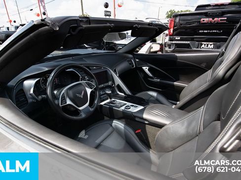 Used 2015 Chevrolet Corvette Stingray Coupe image 10