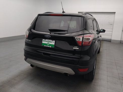 Used 2017 Ford Escape SE w/ Equipment Group 201A FWD image 7