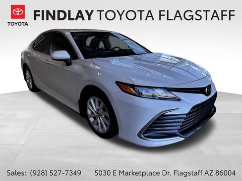 Used 2023 Toyota Camry LE image 1