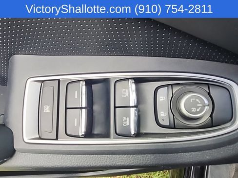 Used 2023 Subaru Ascent Limited AWD/4WD image 19