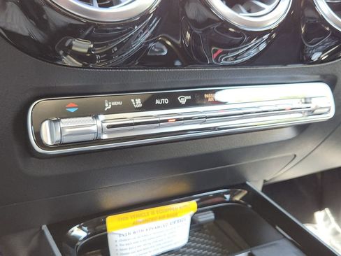 New 2026 Mercedes-Benz GLA 250 4MATIC image 18