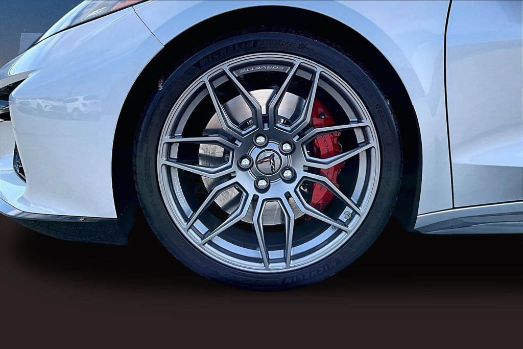 Used 2026 Chevrolet Corvette Z06 RWD image 35
