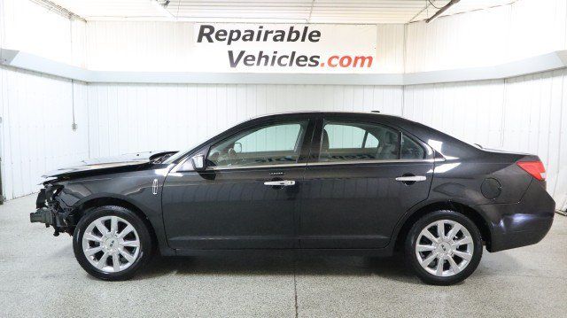 Used 2012 Lincoln MKZ FWD image 1