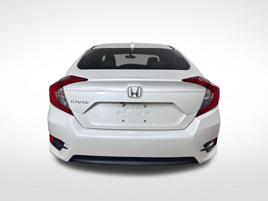 Used 2017 Honda Civic EX image 4