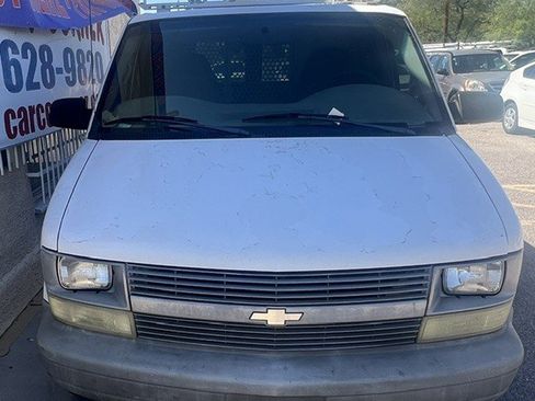 Used 2005 Chevrolet Astro RWD image 3