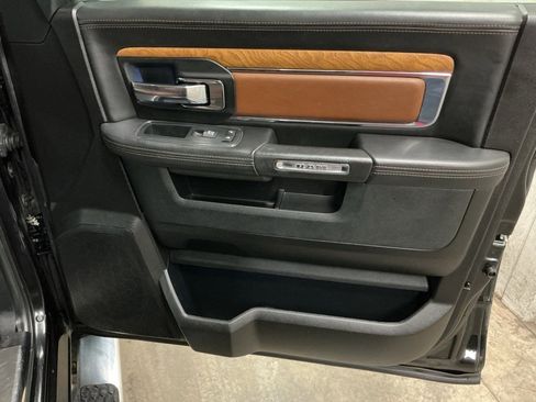 Used 2017 RAM 1500 Laramie Longhorn w/ Convenience Group image 31