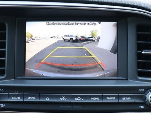 Used 2020 Hyundai Elantra Value Edition w/ Cargo Package (C1) FWD image 49