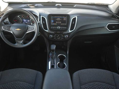 Used 2022 Chevrolet Equinox LT FWD image 10