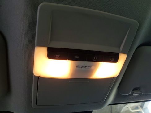 Used 2024 Nissan Sentra SV FWD image 20