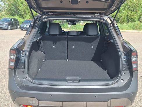 New 2026 Nissan Kicks SR FWD image 22