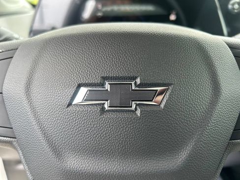 New 2026 Chevrolet Trax LT w/ Driver Confidence Package FWD image 17