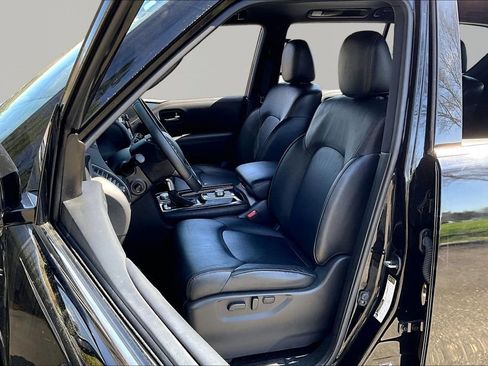 Used 2023 Nissan Armada SL w/ Midnight Edition Package image 18