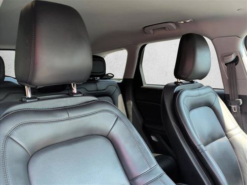 Used 2022 Lincoln Corsair AWD w/ Equipment Group 101A image 26