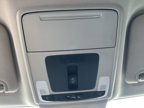 Certified 2024 Honda Civic Touring image 19