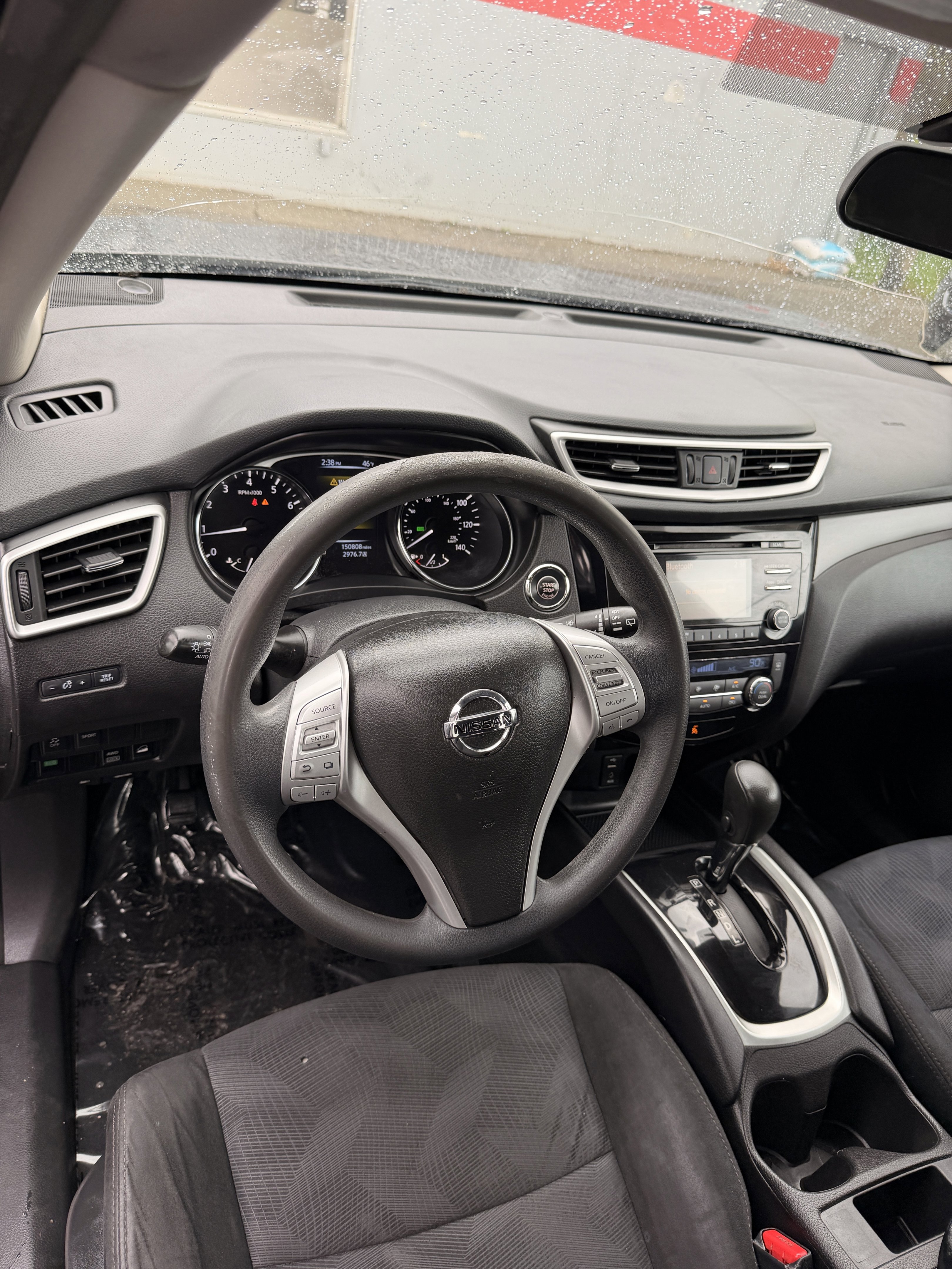 Used 2015 Nissan Rogue SV w/ SV Family Package AWD/4WD image 12