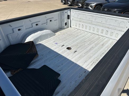 Used 2021 Chevrolet Silverado 2500 LT w/ Z71 Off-Road Package image 16