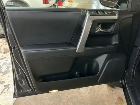 Certified 2024 Toyota 4Runner SR5 Premium image 10