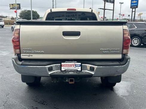 Used 2008 Toyota Tacoma PreRunner image 8