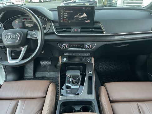 Certified 2024 Audi Q5 2.0T Premium Plus AWD/4WD image 6