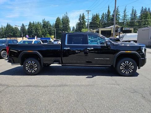 New 2026 GMC Sierra 3500 Denali Ultimate AWD/4WD image 6