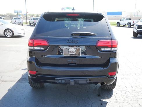 Used 2021 Jeep Grand Cherokee Laredo X AWD/4WD image 6