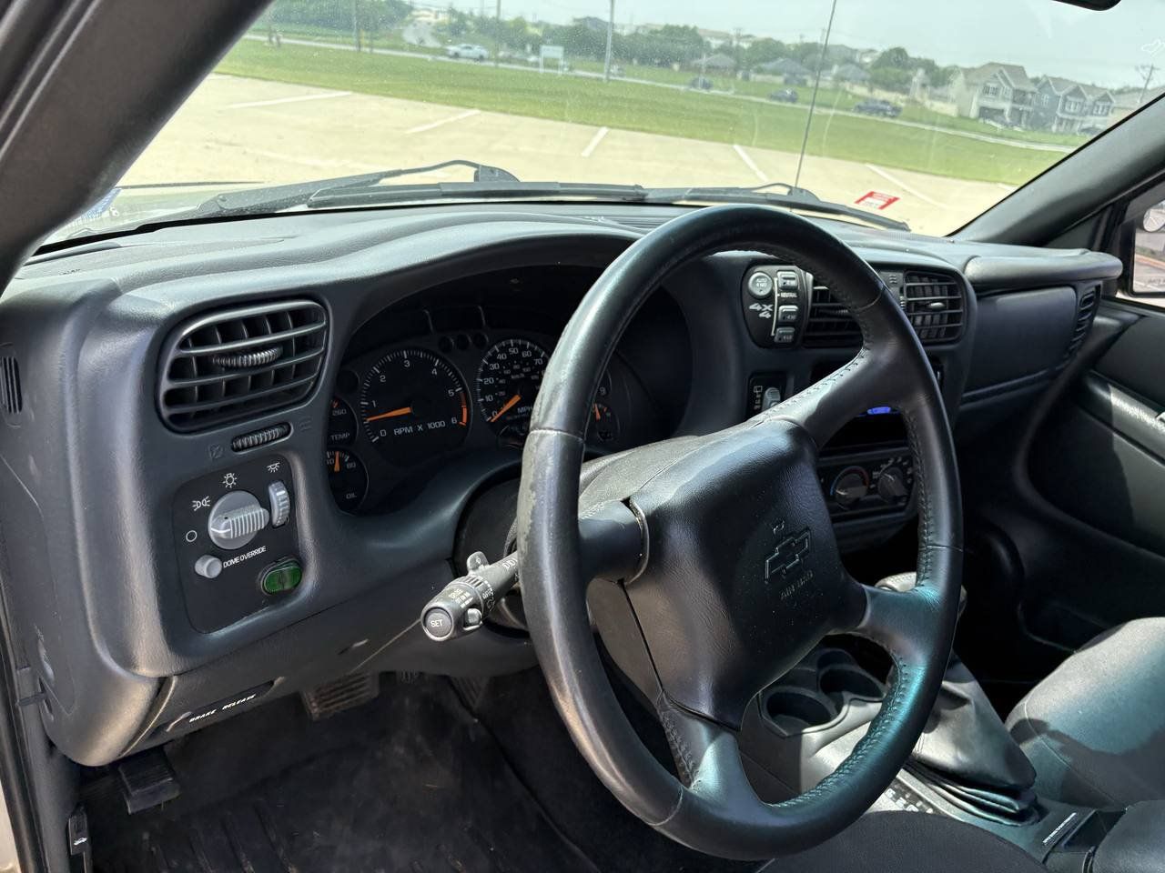 Used 2003 Chevrolet Blazer LS w/ Preferred Equipment Group AWD/4WD image 14