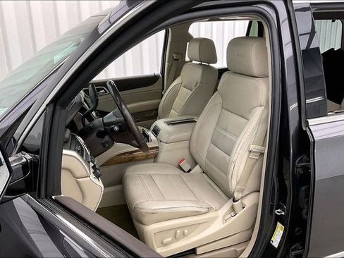 Used 2016 GMC Yukon Denali w/ Open Road Package image 8