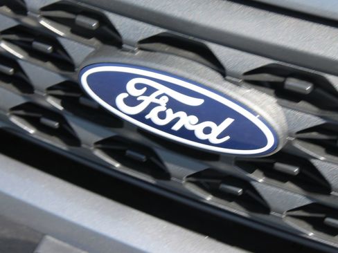 New 2025 Ford Maverick XLT image 10