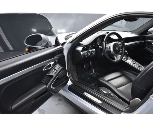 Used 2016 Porsche 911 Carrera 4S image 7