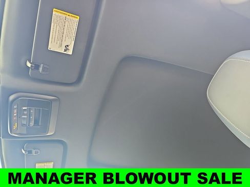 New 2024 Chevrolet Blazer EV LT image 30