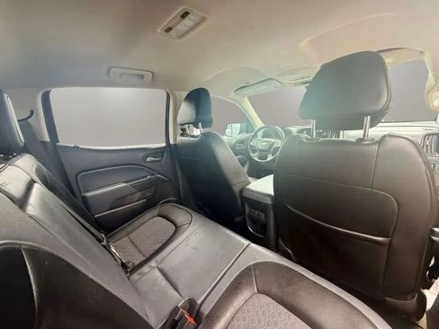 Used 2016 Chevrolet Colorado Z71 RWD image 14