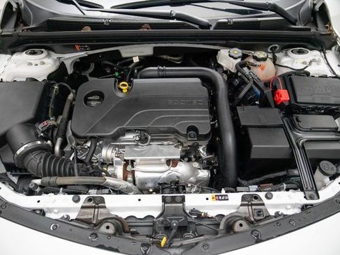 Used 2024 Chevrolet Malibu LT image 15