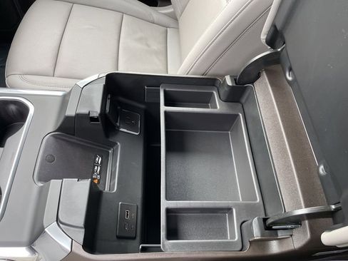 New 2026 Chevrolet Silverado 2500 LTZ w/ LTZ Convenience Package image 24