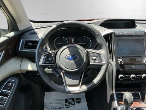 Used 2022 Subaru Ascent Touring AWD/4WD image 12