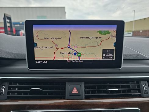 Used 2019 Audi A4 2.0T allroad Premium Plus AWD/4WD image 26