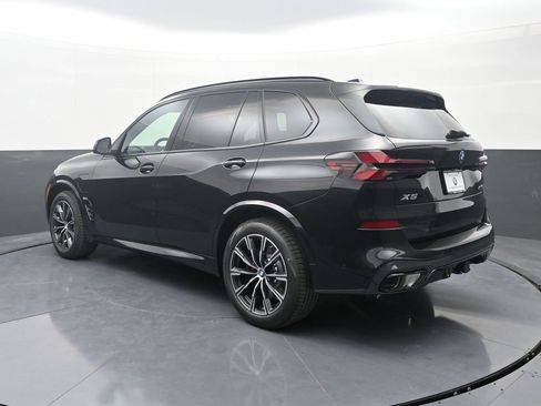 New 2026 BMW X5 xDrive50e w/ M Sport Package image 5