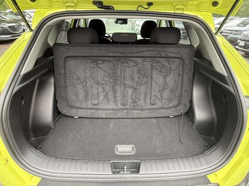 Used 2025 Hyundai Kona SEL FWD image 11